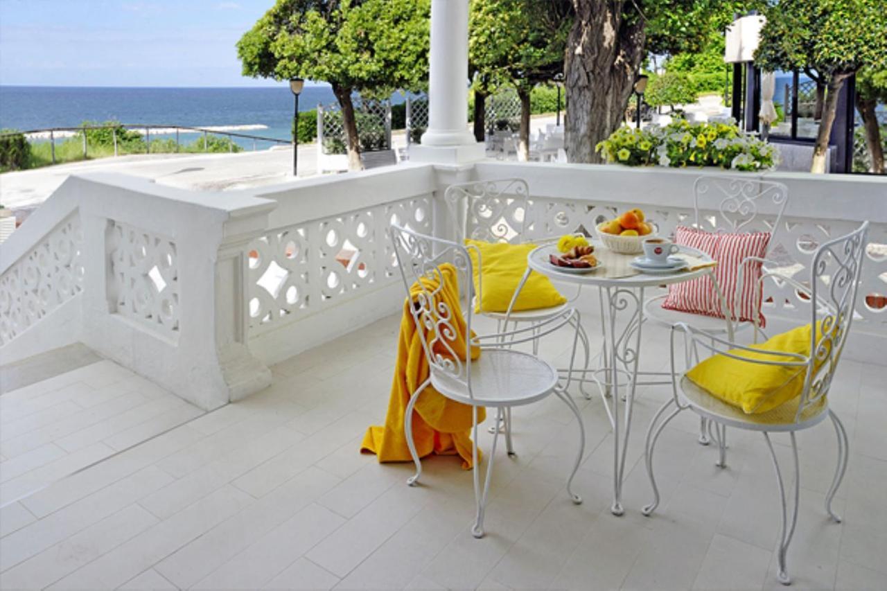 Hotel Venus Gabicce Mare Exterior foto